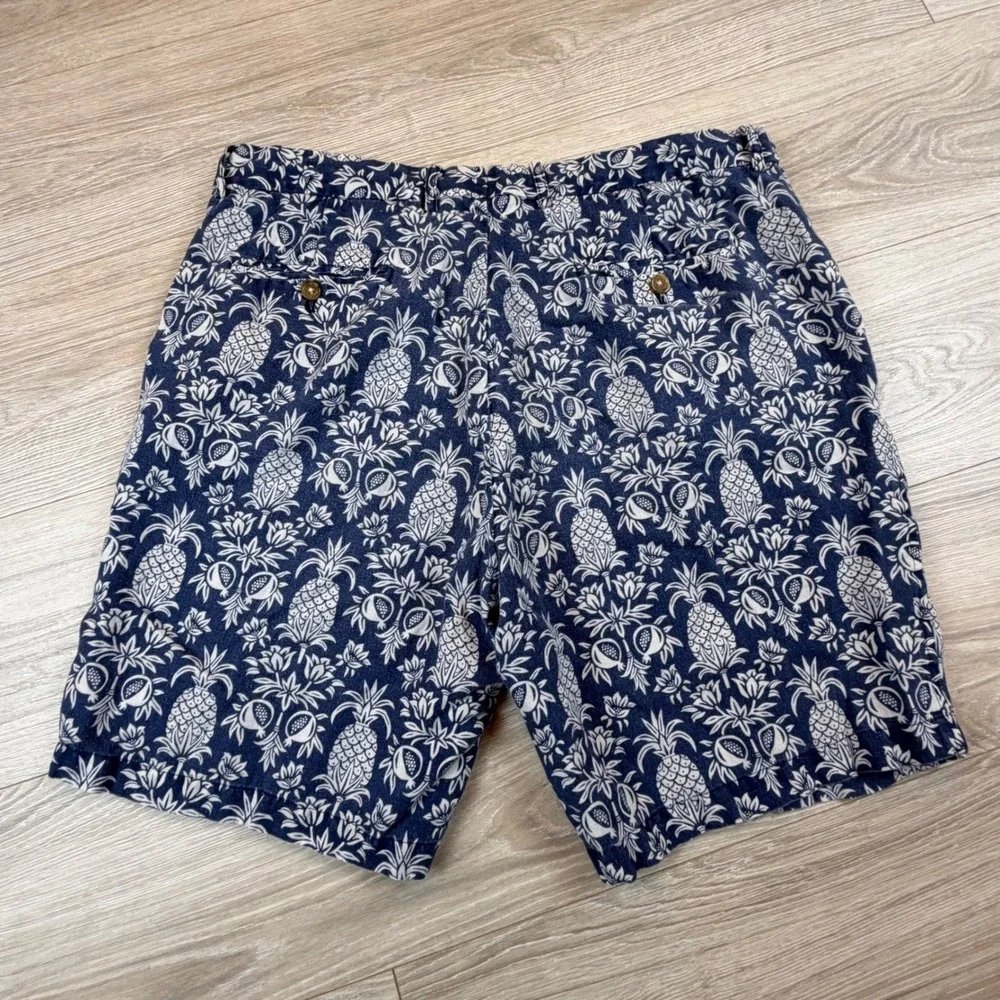 J‎ McLaughlin Men's Linen Shorts Size 38 Navy White Pineapple Print Casual